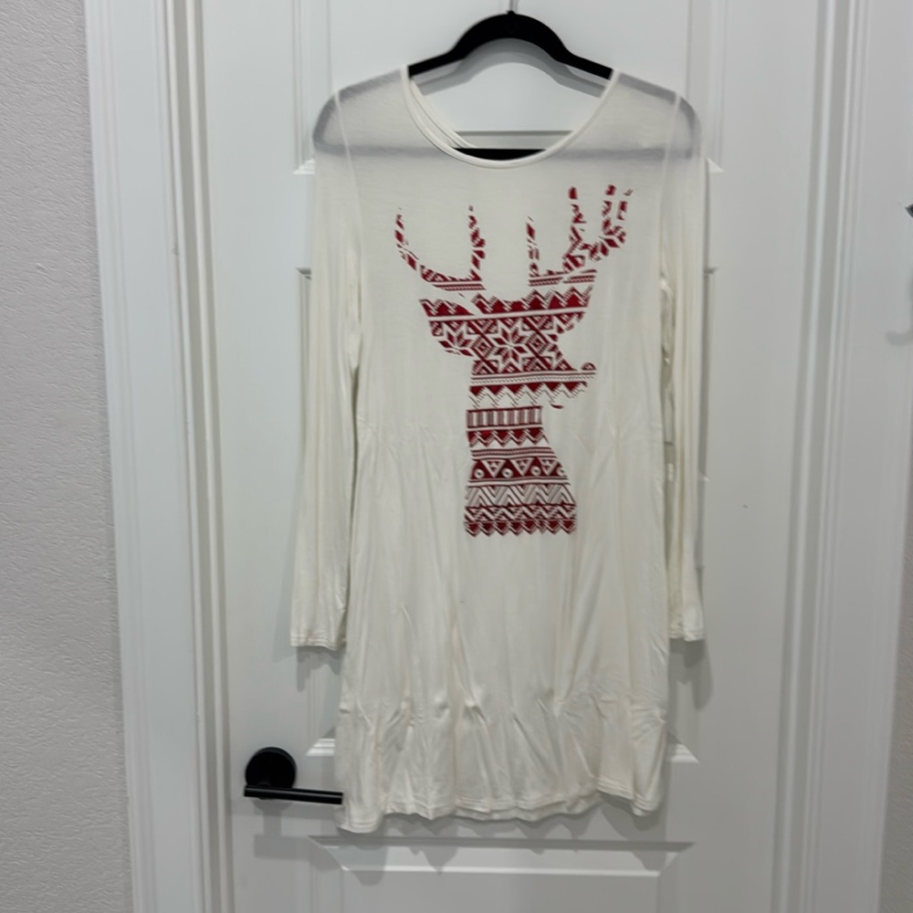 Christmas deer. White tunic. From boutique shop. Size 8/medium
